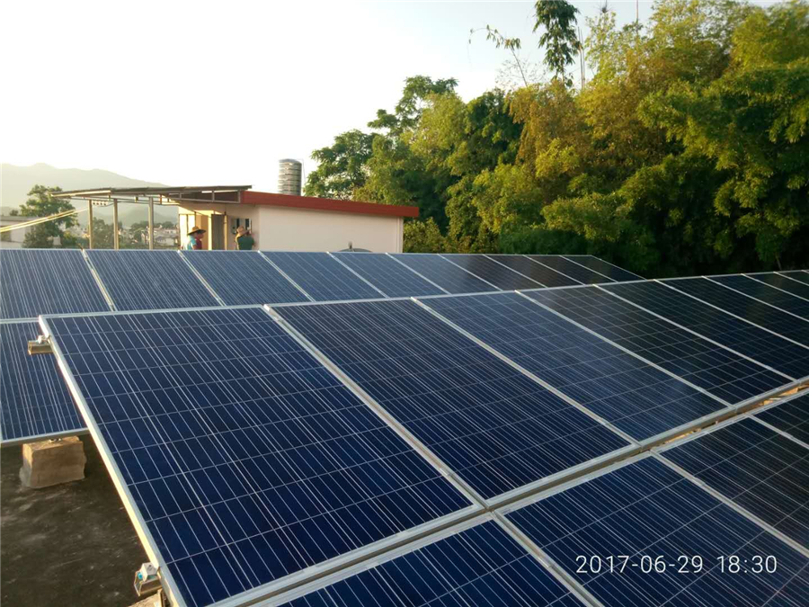 福建省龍巖市10KW并網太陽能光伏供電系統